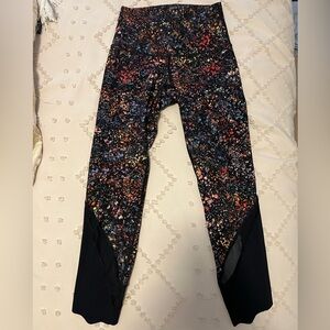 Lululemon cropped (capri length) leggings with mesh & colorful pattern